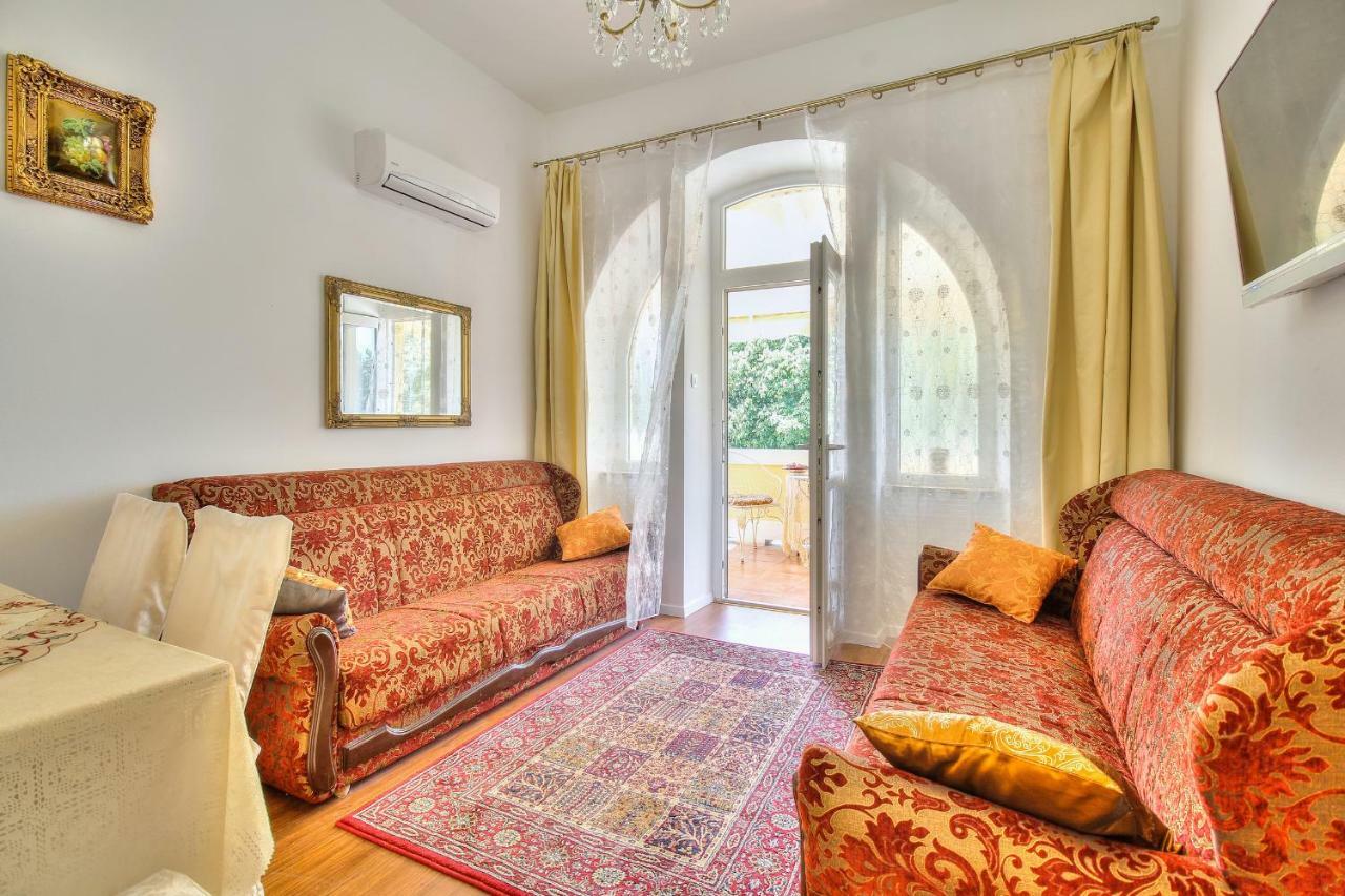 Boutique Apartman Villa Mediteran Porec Ngoại thất bức ảnh