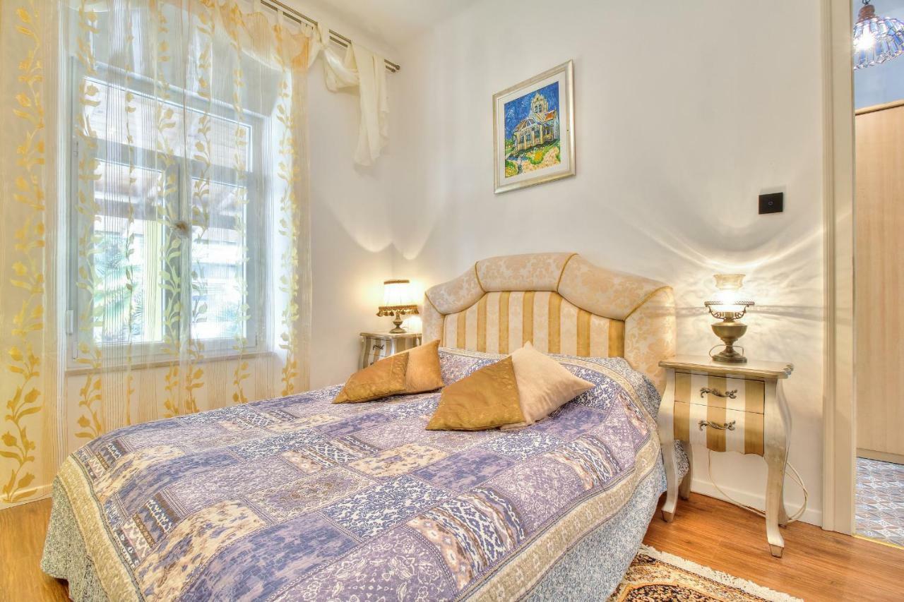 Boutique Apartman Villa Mediteran Porec Ngoại thất bức ảnh